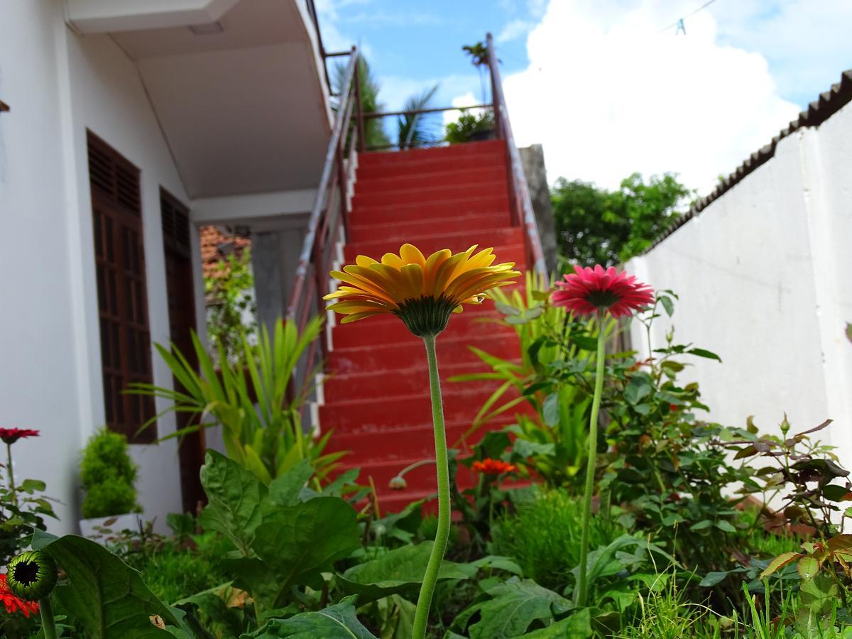 Aa Inn Trincomalee Kültér fotó