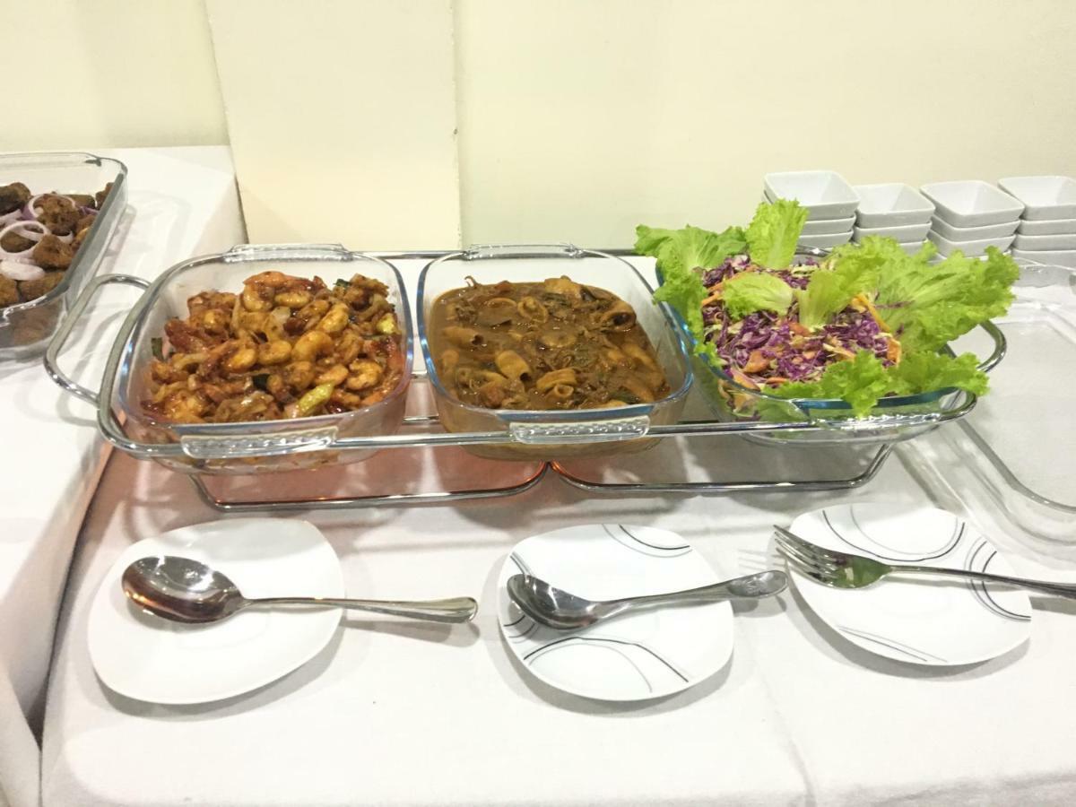 Aa Inn Trincomalee Kültér fotó