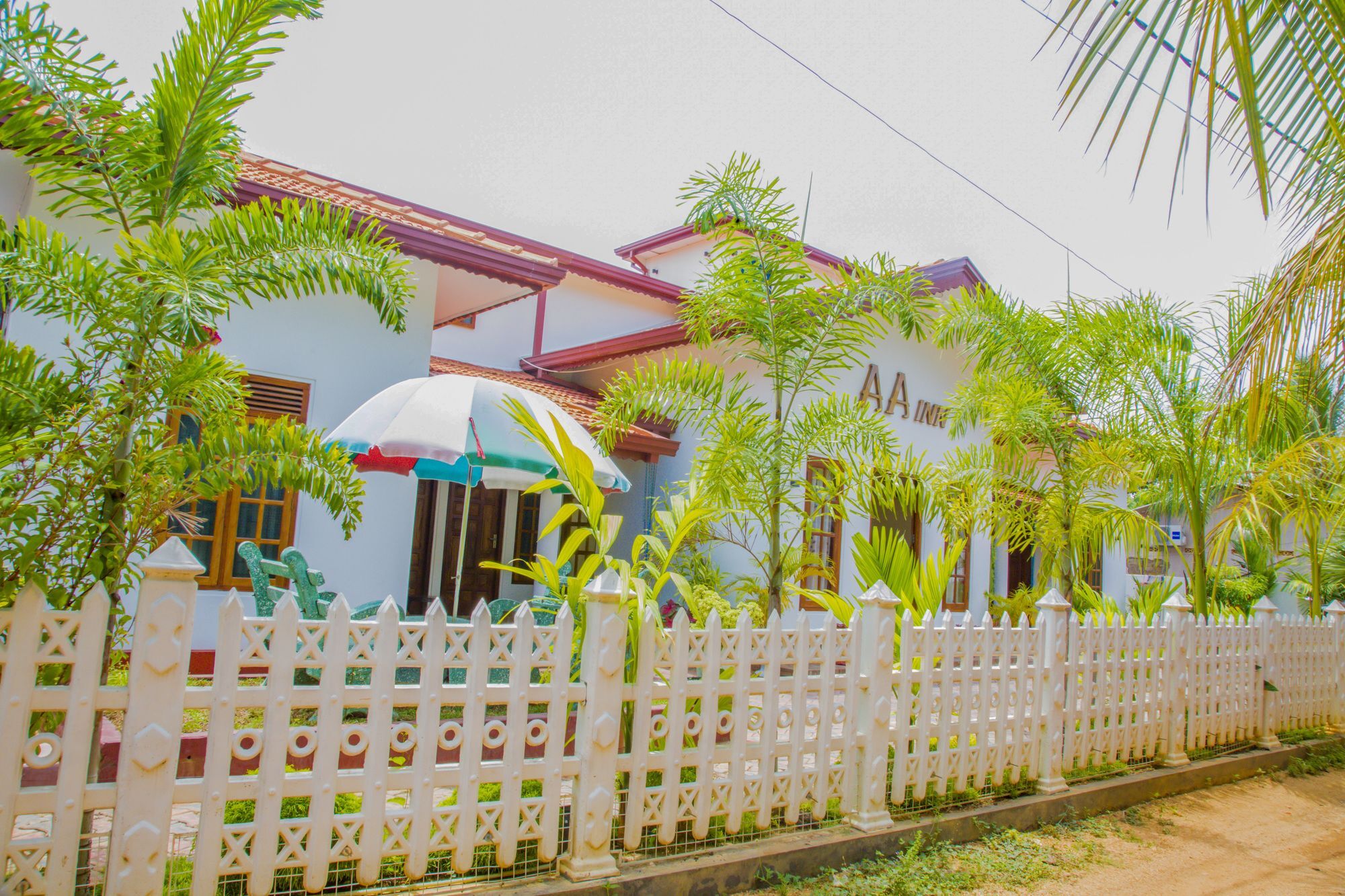 Aa Inn Trincomalee Kültér fotó